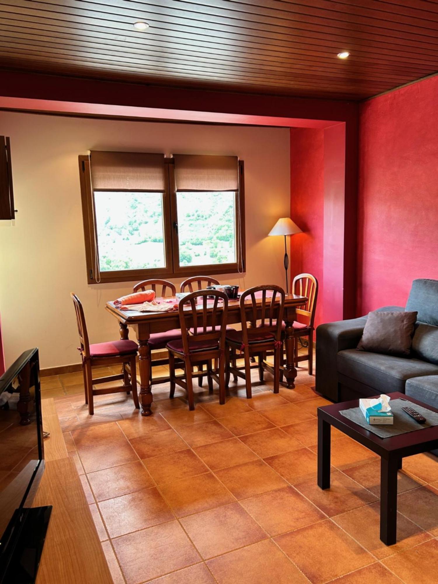 Apartaments Arenys De Boi Bohi Exterior photo