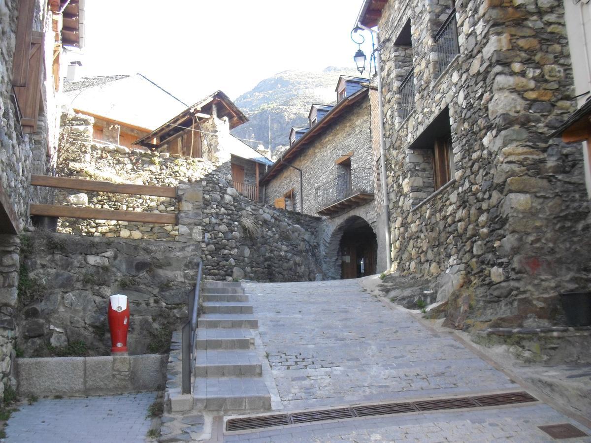 Apartaments Arenys De Boi Bohi Exterior photo